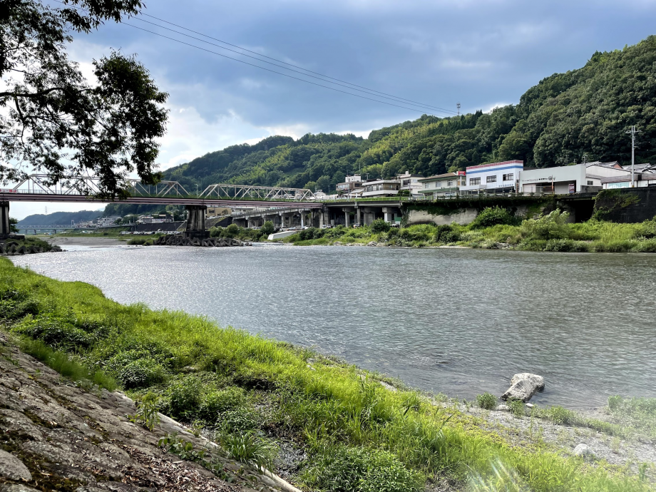yoshino river