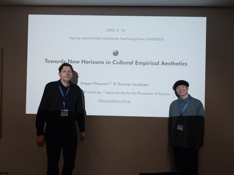 櫃割さん参考画像05ボスと学会発表